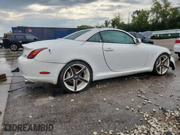 2004 Lexus SC 430 z VIN JTHFN48Y340056953, wystawiony jako Copart lot #68592265 z przebiegiem Nie podano mil oraz Nie do naprawy • Non repairable. Historia ofert i sprzedaży dostępna na DreamBid. Obrazek 3.