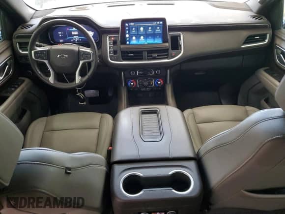2022 Chevrolet Suburban Z71 with VIN 1GNSKDKD0NR104296, listed as a Copart auction lot 62357145 with 42,285 mi miles and Salvage title. Bid and sale history available at DreamBid. Image 8.
