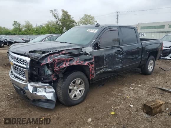 2015 Chevrolet Silverado 1500 LT with VIN 3GCUKREH2FG492677, listed as a Copart auction lot 58429775 with 68,190 mi miles and Salvage title. Bid and sale history available at DreamBid. Image 1.