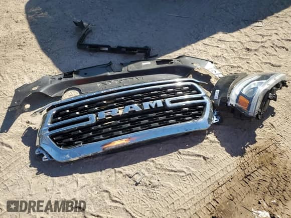 2023 Ram 1500 Lone Star z VIN 1C6RREBT9PN545443, wystawiony jako Copart lot #86347544 z przebiegiem 33 934 mil mil oraz Nie do naprawy • Non repairable. Historia ofert i sprzedaży dostępna na DreamBid. Obrazek 12.