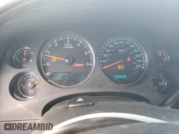 2011 Chevrolet Tahoe LT с VIN 1GNSCBE03BR130445, выставлен на аукционе Copart как лот 54971475 с пробегом 205 261 миль миль и Списание • Salvage title. История ставок и продаж доступна на DreamBid. Изображение 9.