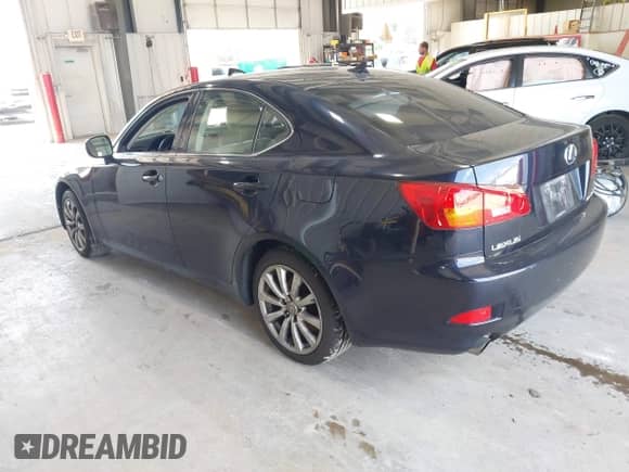 2008 Lexus IS 250 с VIN JTHCK262182023460, выставлен на аукционе IAAI как лот 42818457 с пробегом 176 279 миль миль и . История ставок и продаж доступна на DreamBid. Изображение 3.