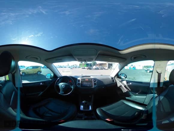 2009 Volkswagen Tiguan SE с VIN WVGBV75N39W525292, выставлен на аукционе IAAI как лот 43002448 с пробегом 118 046 миль миль и . История ставок и продаж доступна на DreamBid. Изображение 19.