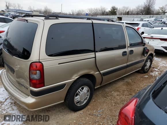 2005 Chevrolet Venture LS с VIN 1GNDV23E45D122535, выставлен на аукционе Copart как лот 38601584 с пробегом Не указан миль и Списание • Salvage title. История ставок и продаж доступна на DreamBid. Изображение 3.