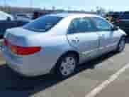 2005 Honda Accord LX with VIN 1HGCM66325A040041, listed as a IAAI auction lot 41997495 with 177,632 mi miles and . Bid and sale history available at DreamBid. Image 4.