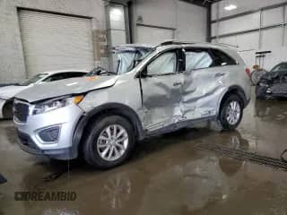 2017 Kia Sorento LX z VIN 5XYPGDA51HG293036, wystawiony jako Copart lot #62394265 z przebiegiem 117 638 mil mil oraz Szkoda całkowita • Salvage title. Historia ofert i sprzedaży dostępna na DreamBid. Obrazek 1.
