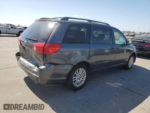 2007 Toyota Sienna XLE с VIN 5TDZK22C67S071490, выставлен на аукционе Copart как лот 62868355 с пробегом 201 036 миль миль и Списание • Salvage title. История ставок и продаж доступна на DreamBid. Изображение 3.