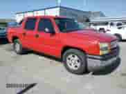 2005 Chevrolet Avalanche Z71 с VIN 3GNEK12Z15G125374, выставлен на аукционе Copart как лот 62093775 с пробегом 170 940 миль миль и Списание • Salvage title. История ставок и продаж доступна на DreamBid. Изображение 4.