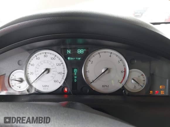 2006 Chrysler 300 C with VIN 2C3KA63H46H309473, listed as a IAAI auction lot 43333826 with 150,614 mi miles and . Bid and sale history available at DreamBid. Image 7.