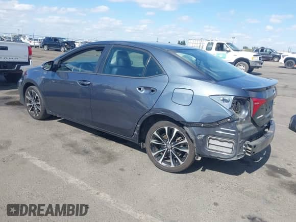 2019 Toyota Corolla L z VIN 2T1BURHE0KC222967, wystawiony jako IAAI lot #43404793 z przebiegiem 110 826 mil mil oraz . Historia ofert i sprzedaży dostępna na DreamBid. Obrazek 3.