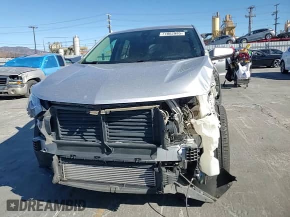 2020 Chevrolet Equinox LT with VIN 3GNAXKEV3LS697720, listed as a Copart auction lot 71862995 with 44,132 mi miles and Salvage title. Bid and sale history available at DreamBid. Image 15.