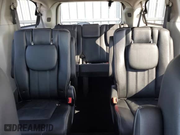 2017 Dodge Grand Caravan Crew Plus с VIN 2C4RDGDG0HR728074, выставлен на аукционе Copart как лот 82153855 с пробегом 171 336 миль миль и Чистый • Clean title. История ставок и продаж доступна на DreamBid. Изображение 10.