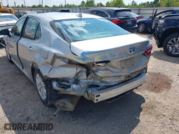 2021 Toyota Camry Hybrid LE with VIN 4T1C31AK3MU549454, listed as a IAAI auction lot 43138660 with 144,272 mi miles and . Bid and sale history available at DreamBid. Image 17.