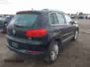 2016 Volkswagen Tiguan SEL с VIN WVGBV7AX6GW505249, выставлен на аукционе IAAI как лот 43402800 с пробегом 120 697 миль миль и . История ставок и продаж доступна на DreamBid. Изображение 4.