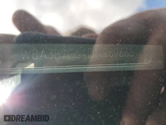 2013 BMW 3 Series 335i xDrive z VIN WBA3B9G54DNR89665, wystawiony jako Copart lot #84443335 z przebiegiem 242 823 mil mil oraz Szkoda całkowita • Salvage title. Historia ofert i sprzedaży dostępna na DreamBid. Obrazek 12.