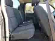 2013 GMC Sierra 1500 SL z VIN 1GTR2UEA8DZ399154, wystawiony jako Copart lot #76455134 z przebiegiem 228 447 mil mil oraz Czysty tytuł • Clean title. Historia ofert i sprzedaży dostępna na DreamBid. Obrazek 10.