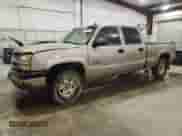 2003 Chevrolet Silverado 1500HD LT with VIN 1GCGK13U93F134049, listed as a Copart auction lot 77205124 with 260,001 mi miles and Salvage title. Bid and sale history available at DreamBid. Image 1.