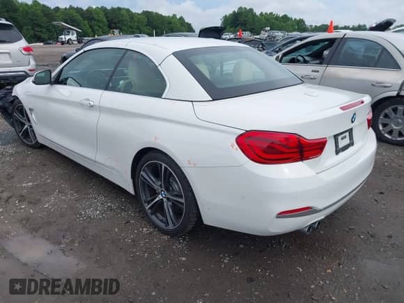 2018 BMW 4 Series 430i with VIN WBA4Z1C50JEE43919, listed as a IAAI auction lot 42645287 with 36,206 mi miles and . Bid and sale history available at DreamBid. Image 3.