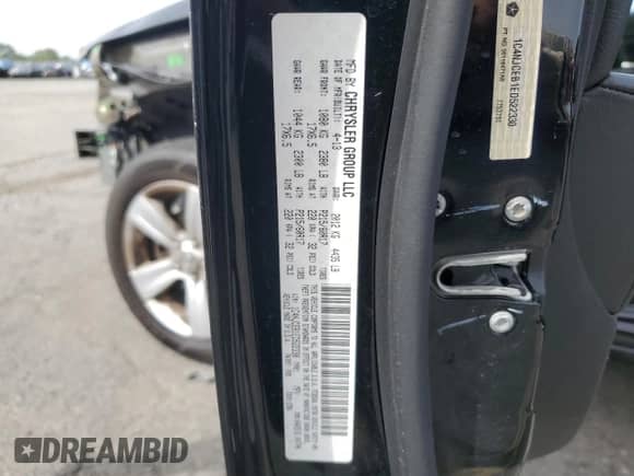 2014 Jeep Compass Latitude with VIN 1C4NJCEB1ED522330, listed as a Copart auction lot 84630415 with 150,480 mi miles and Salvage title. Bid and sale history available at DreamBid. Image 13.