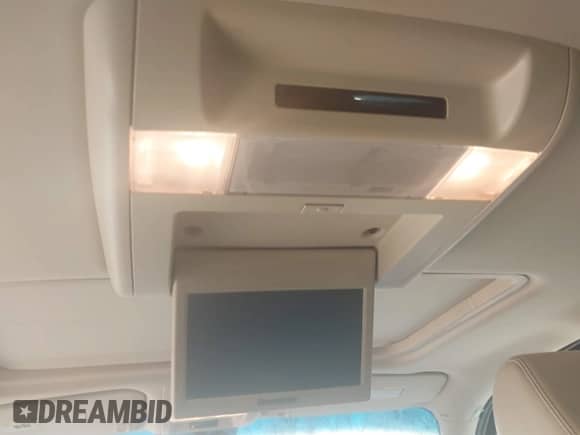 2007 Cadillac Escalade ESV с VIN 1GYFK66827R396002, выставлен на аукционе IAAI как лот 41333363 с пробегом 166 278 миль миль и . История ставок и продаж доступна на DreamBid. Изображение 19.