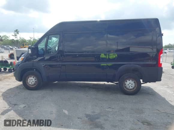2023 Ram ProMaster Cargo with VIN 3C6LRVBG6PE503499, listed as a IAAI auction lot 42341410 with 21,273 mi miles and . Bid and sale history available at DreamBid. Image 15.