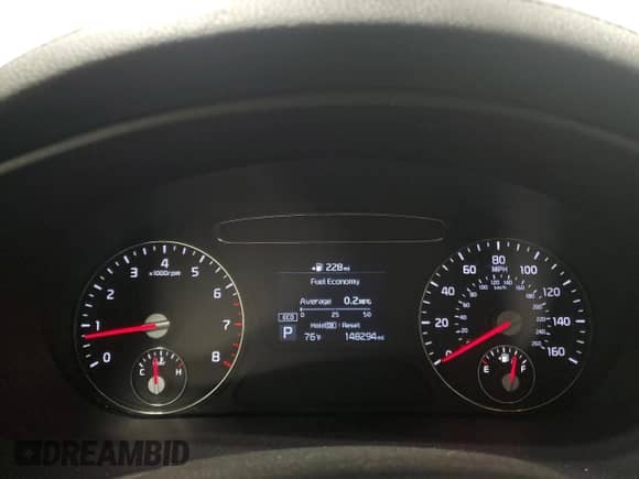 2020 Kia Sorento LX with VIN 5XYPG4A39LG624095, listed as a Copart auction lot 86153585 with 148,294 mi miles and Clean title. Bid and sale history available at DreamBid. Image 9.