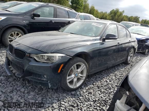 2016 BMW 3 Series 340i xDrive with VIN WBA8B7G57GNT95201, listed as a Copart auction lot 81195535 with Not provided miles and Salvage title. Bid and sale history available at DreamBid. Image 1.