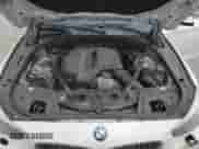 2014 BMW 5 Series 535i xDrive z VIN WBA5M4C59ED183761, wystawiony jako Copart lot #56480305 z przebiegiem 76 060 mil mil oraz Szkoda całkowita • Salvage title. Historia ofert i sprzedaży dostępna na DreamBid. Obrazek 12.