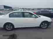 2005 Chevrolet Malibu LT z VIN 1G1ZU54815F250983, wystawiony jako IAAI lot #42358754 z przebiegiem 250 010 mil mil oraz . Historia ofert i sprzedaży dostępna na DreamBid. Obrazek 13.