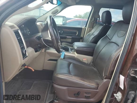 2015 Ram 1500 Laramie Limited с VIN 1C6RR7WM4FS679436, выставлен на аукционе Copart как лот 68109595 с пробегом 64 819 миль миль и Чистый • Clean title. История ставок и продаж доступна на DreamBid. Изображение 7.