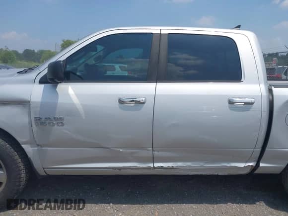 2016 Ram 1500 Big Horn с VIN 1C6RR6LG9GS209994, выставлен на аукционе IAAI как лот 42740436 с пробегом 114 132 миль миль и . История ставок и продаж доступна на DreamBid. Изображение 17.