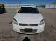 2014 Chevrolet Impala LT с VIN 2G1WB5E33E1127818, выставлен на аукционе Copart как лот 85299215 с пробегом 195 559 миль миль и Списание • Salvage title. История ставок и продаж доступна на DreamBid. Изображение 5.