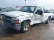 2002 Chevrolet Silverado 1500 z VIN 1GCEC14WX2Z146163, wystawiony jako IAAI lot #41520765 z przebiegiem 195 742 mil mil oraz . Historia ofert i sprzedaży dostępna na DreamBid. Obrazek 2.