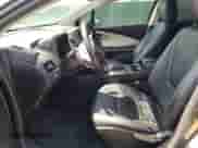 2015 Chevrolet Volt z VIN 1G1RD6E40FU142174, wystawiony jako Copart lot #58494553 z przebiegiem 69 074 mil mil oraz . Historia ofert i sprzedaży dostępna na DreamBid. Obrazek 7.