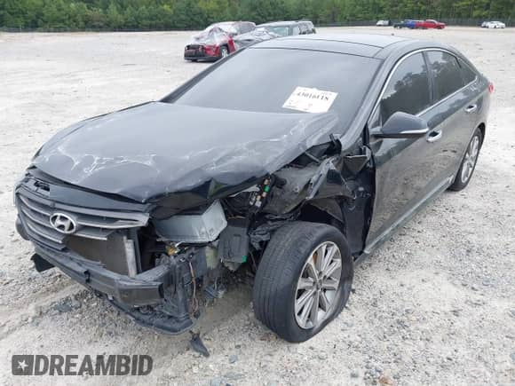 2016 Hyundai Sonata Sport z VIN 5NPE34AF5GH289753, wystawiony jako IAAI lot #43016118 z przebiegiem Nie podano mil oraz . Historia ofert i sprzedaży dostępna na DreamBid. Obrazek 17.