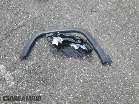 2025 Jeep Compass Limited с VIN 3C4NJDCN6ST509596, выставлен на аукционе Copart как лот 58391545 с пробегом 18 318 миль миль и Чистый • Clean title. История ставок и продаж доступна на DreamBid. Изображение 13.