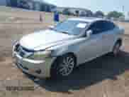 2009 Lexus IS 250 z VIN JTHCK262592029117, wystawiony jako IAAI lot #42598661 z przebiegiem 228 690 mil mil oraz . Historia ofert i sprzedaży dostępna na DreamBid. Obrazek 17.