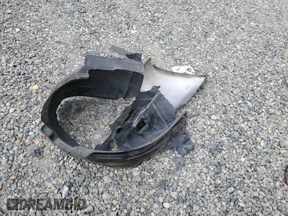 2005 Subaru Forester XT with VIN JF1SG69675H716858, listed as a Copart auction lot 62895165 with 86,863 mi miles and Salvage title. Bid and sale history available at DreamBid. Image 13.