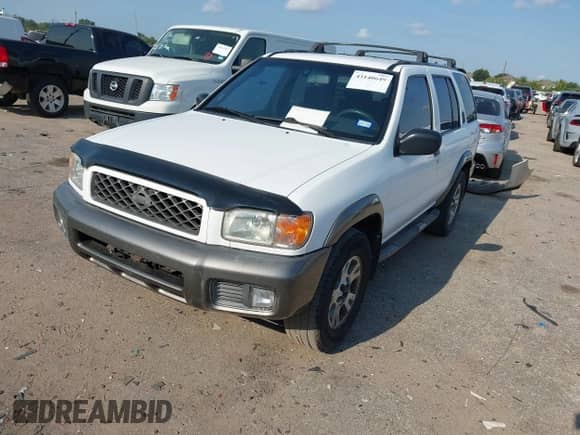 2000 Nissan Pathfinder XE z VIN JN8AR07S6YW402832, wystawiony jako IAAI lot #43140649 z przebiegiem 267 352 mil mil oraz . Historia ofert i sprzedaży dostępna na DreamBid. Obrazek 2.