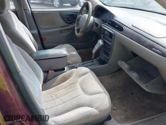 1998 Chevrolet Malibu LS с VIN 1G1NE52M9W6253627, выставлен на аукционе IAAI как лот 41929308 с пробегом 261 257 миль миль и . История ставок и продаж доступна на DreamBid. Изображение 5.