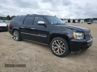 2014 Chevrolet Suburban LTZ с VIN 1GNSKKE7XER239070, выставлен на аукционе Copart как лот 85556165 с пробегом 186 343 миль миль и Чистый • Clean title. История ставок и продаж доступна на DreamBid. Изображение 4.