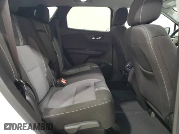 2025 Chevrolet Blazer LT z VIN 3GNKBCR4XSS173635, wystawiony jako Copart lot #89838315 z przebiegiem 8 911 mil mil oraz Czysty tytuł • Clean title. Historia ofert i sprzedaży dostępna na DreamBid. Obrazek 11.