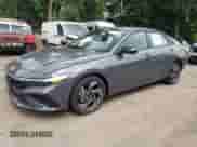 2025 Hyundai Elantra Blue z VIN KMHLM4DJ5SU126180, wystawiony jako Copart lot #71012265 z przebiegiem 12 mil mil oraz Szkoda całkowita • Salvage title. Historia ofert i sprzedaży dostępna na DreamBid. Obrazek 1.