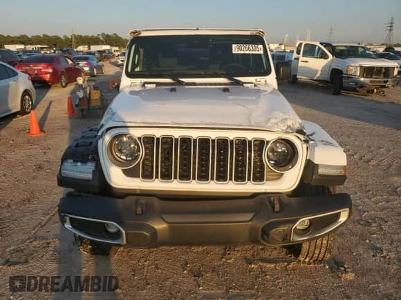 2024 Jeep Wrangler Sahara с VIN 1C4PJXEG1RW262694, выставлен на аукционе Copart как лот 90266305 с пробегом 12 760 миль миль и Списание • Salvage title. История ставок и продаж доступна на DreamBid. Изображение 5.