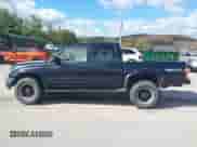 2003 Toyota Tacoma z VIN 5TEHN72N53Z249453, wystawiony jako IAAI lot #43472155 z przebiegiem 162 053 mil mil oraz . Historia ofert i sprzedaży dostępna na DreamBid. Obrazek 14.