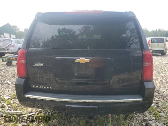 2015 Chevrolet Suburban LTZ с VIN 1GNSKKKC8FR199218, выставлен на аукционе Copart как лот 64147184 с пробегом 181 676 миль миль и Списание • Salvage title. История ставок и продаж доступна на DreamBid. Изображение 6.