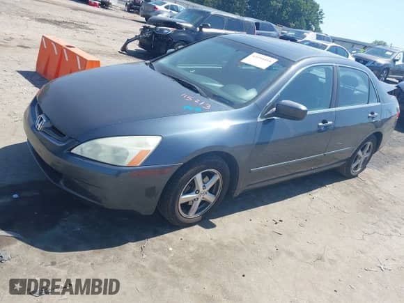 2004 Honda Accord EX with VIN 1HGCM56824A115213, listed as a IAAI auction lot 43194418 with 260,377 mi miles and . Bid and sale history available at DreamBid. Image 2.