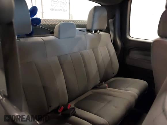 2014 Ford F-150 XL с VIN 1FTFX1CF3EFA38757, выставлен на аукционе IAAI как лот 41699899 с пробегом 174 214 миль миль и . История ставок и продаж доступна на DreamBid. Изображение 8.