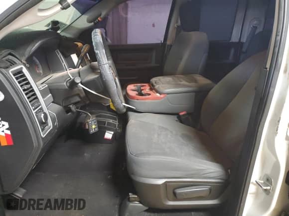 2013 Ram 1500 ST with VIN 1C6RR7FP5DS611475, listed as a Copart auction lot 87890175 with 218,125 mi miles and Salvage title. Bid and sale history available at DreamBid. Image 7.