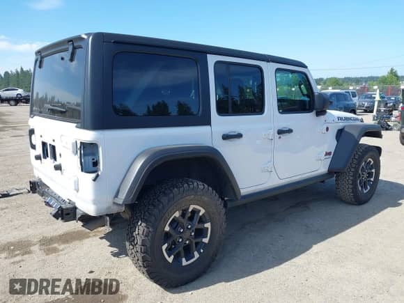 2025 Jeep Wrangler Rubicon с VIN 1C4PJXFN1SW527892, выставлен на аукционе IAAI как лот 42465928 с пробегом 11 071 миль миль и . История ставок и продаж доступна на DreamBid. Изображение 4.